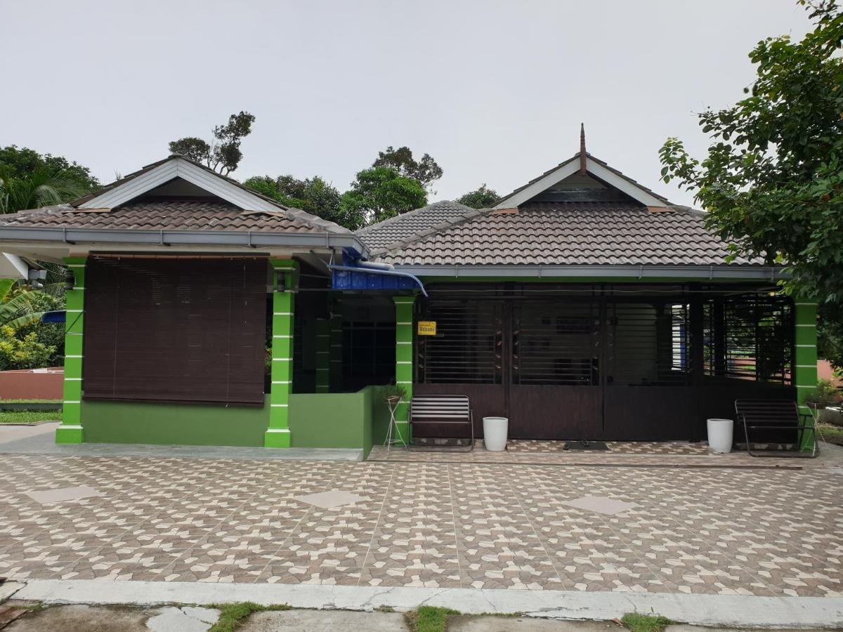 Inapdesa Teratak Bonda, Sepri Rembau Villa Exterior foto